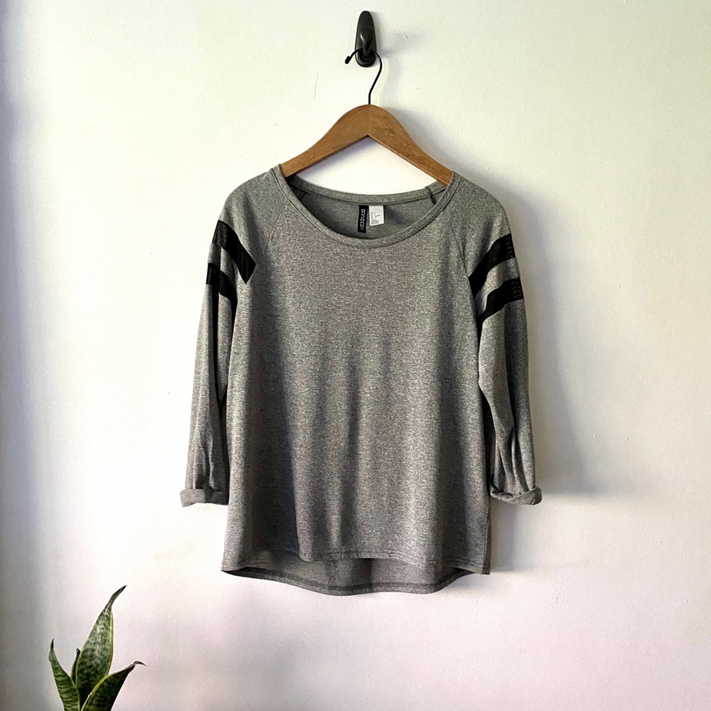 Dividend H&M Grey 3/4 Sleeve Tee